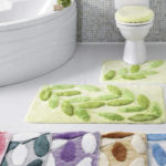 Фото: Коврики разных цветов для ванной комнаты