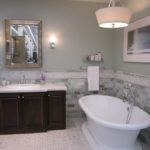 Фото: Необычный дизайн серой ванной комнаты